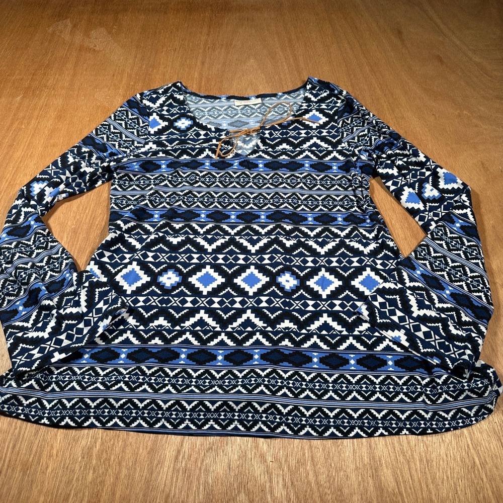 Bobbie Brooks Top Women Medium Blue Geometric Tribal Long Sleeve Lace Up Boho
